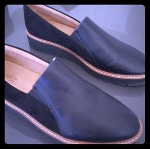 Naturalizer brand leather and suede slip-on size 9